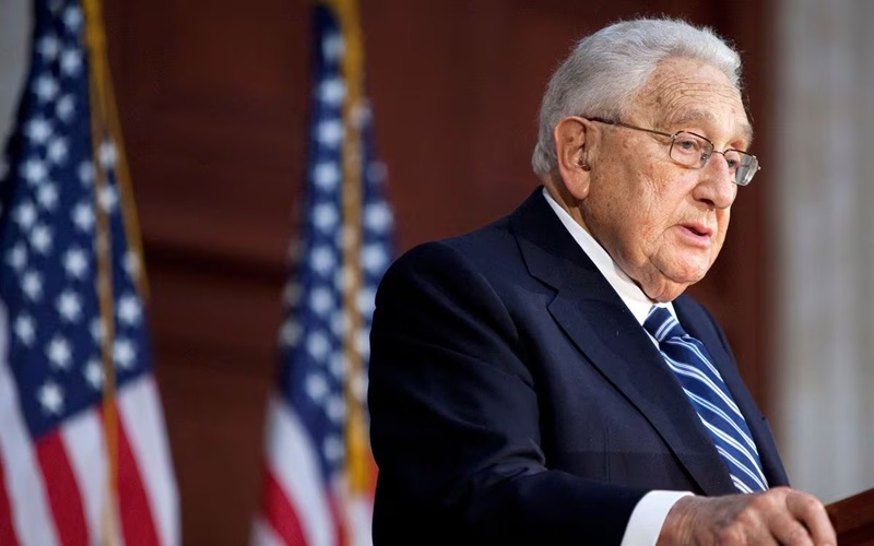 Americas Most Influential And Controversial Diplomat And Nobel Prize Winner Henry Kissinger 5500